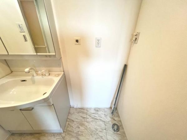 川崎市多摩区西生田5丁目2期 ランドリースペース