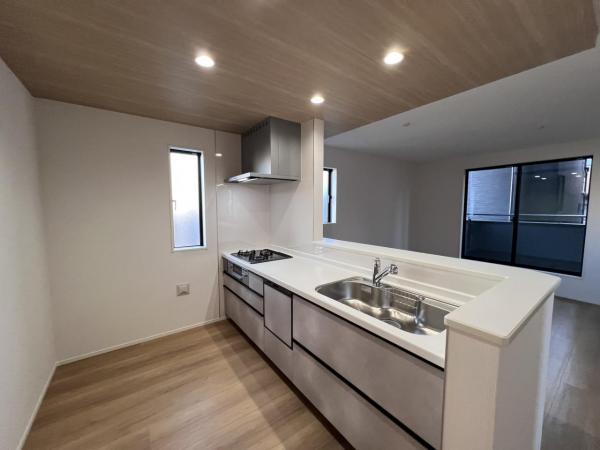 新築戸建 埼玉県川口市上青木西４丁目 JR京浜東北線西川口駅 3,690万円