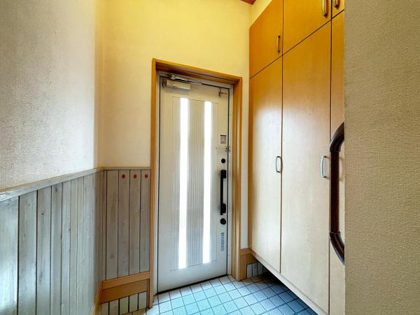 横須賀市浦上台１丁目 中古戸建 玄関