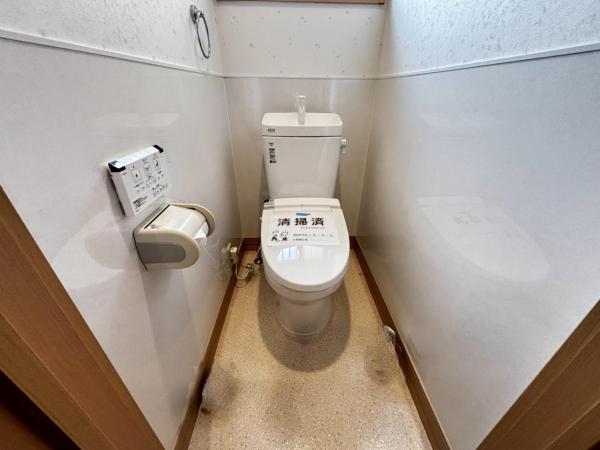 横須賀市浦上台１丁目 中古戸建 トイレ