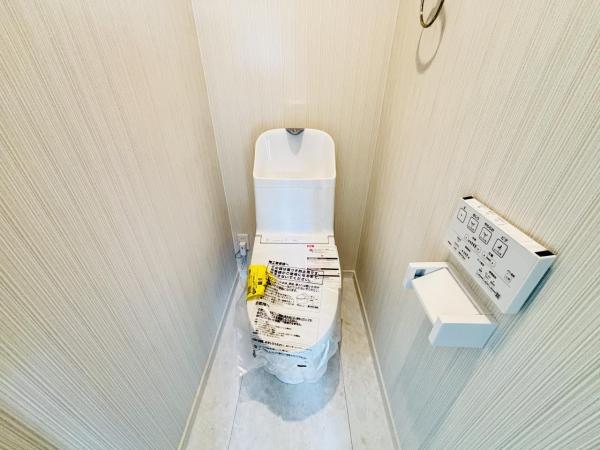 横須賀市上町３丁目 戸建 トイレ