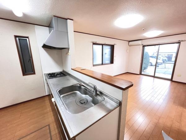 厚木市山際 中古戸建 ダイニングキッチン