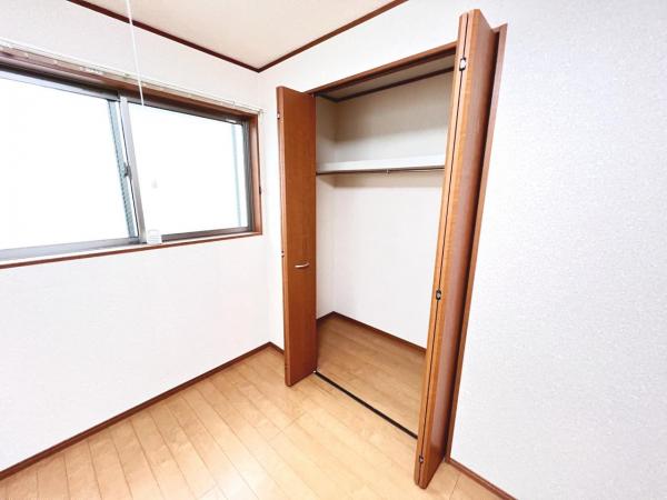 厚木市山際 中古戸建 収納