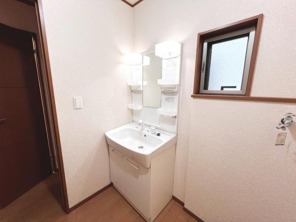 厚木市山際 中古戸建 洗面化粧台