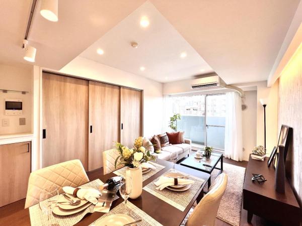 コスモ立川サングレイス リビングダイニング