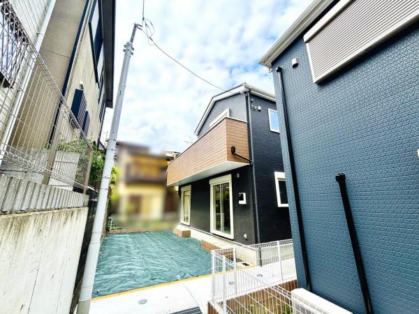 横須賀市西浦賀２丁目 戸建 構造・工法・仕様