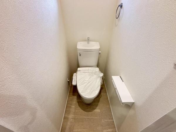 横須賀市西浦賀２丁目 戸建 トイレ