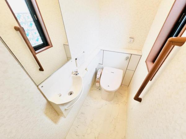 木更津市羽鳥野２丁目 中古戸建 トイレ