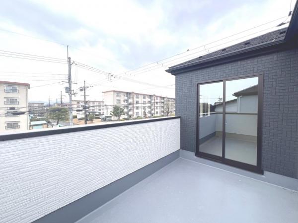 枚方市香里ケ丘７丁目 戸建 バルコニー