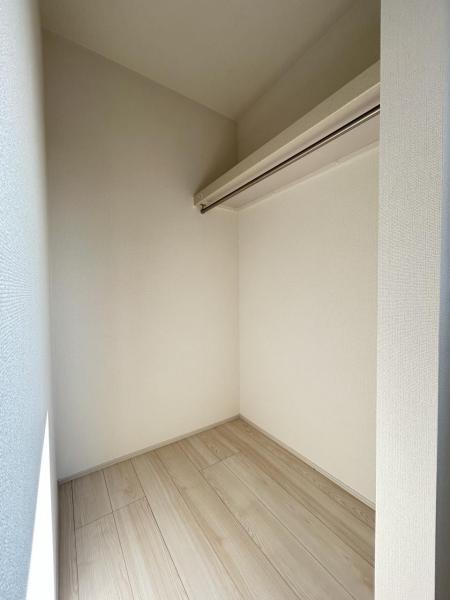 松戸市八ケ崎23ー2期 ウォークインクローゼット
