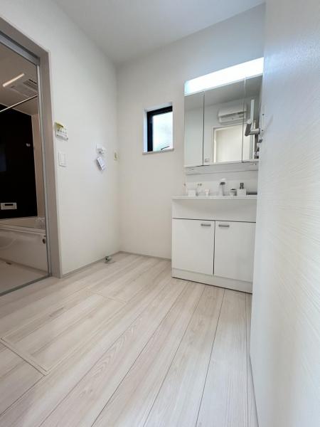 松戸市八ケ崎23ー2期 ランドリースペース