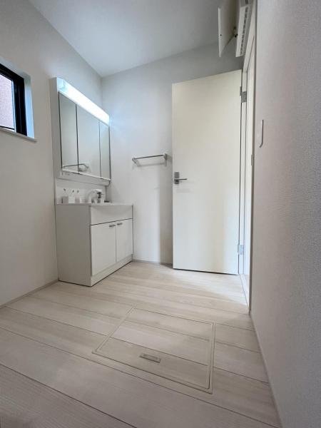 松戸市八ケ崎23ー2期 脱衣所