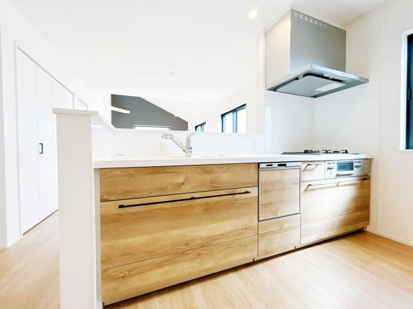 新築戸建 秦野市堀川 小田急線渋沢駅 3,180万円