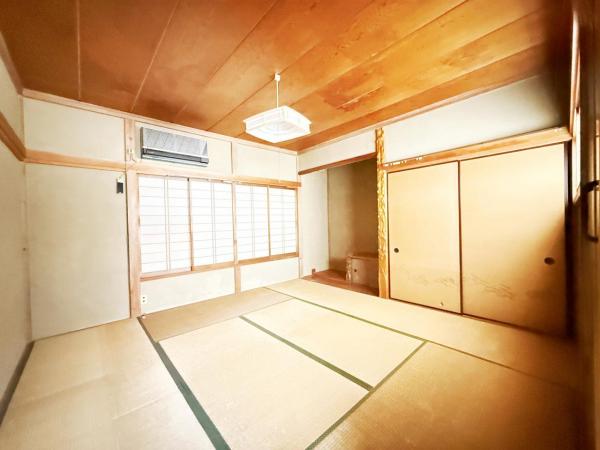 小田原市飯田岡 中古戸建 寝室