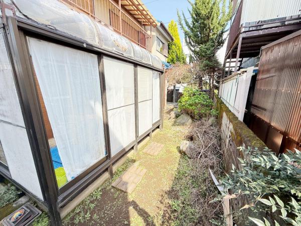 小田原市飯田岡 中古戸建 庭