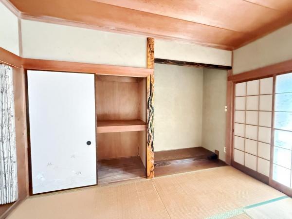 小田原市飯田岡 中古戸建 収納