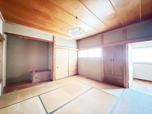 小田原市飯田岡 中古戸建 寝室