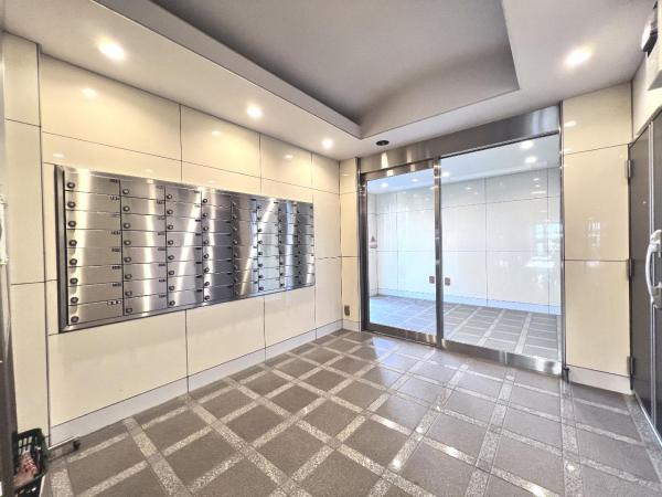 ライオンズマンション昭島第二 エントランスホール