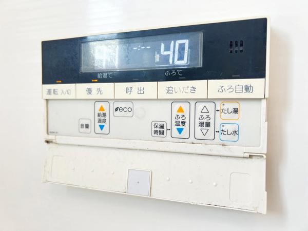 横浜市青葉区美しが丘西２丁目 中古戸建 発電・温水設備(専用部)