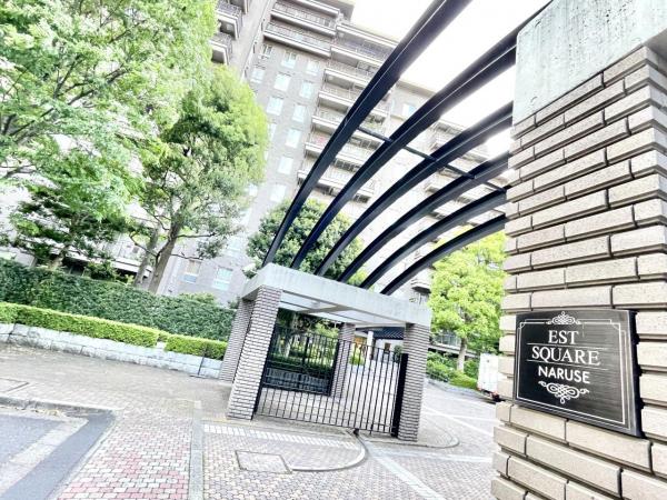 エステ・スクエア成瀬壱番館 エントランス（外）