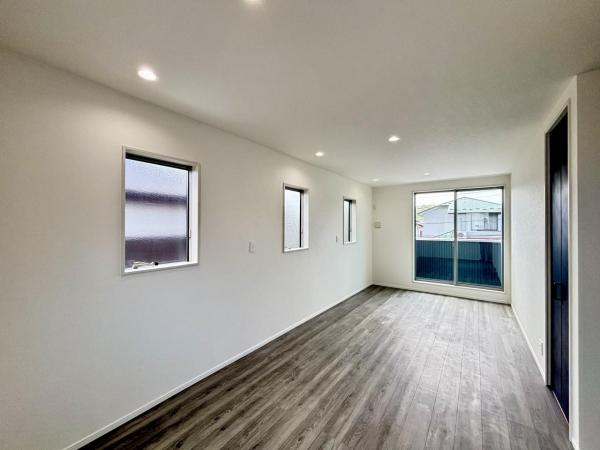 横須賀市岩戸５丁目 中古戸建 洋室