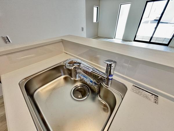 横浜市金沢区富岡西２期　 戸建 キッチン