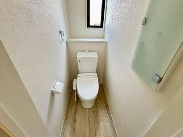 横浜市金沢区富岡西２期　 戸建 トイレ