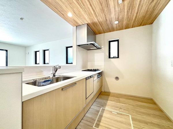 横浜市金沢区富岡西２期　 戸建 キッチン