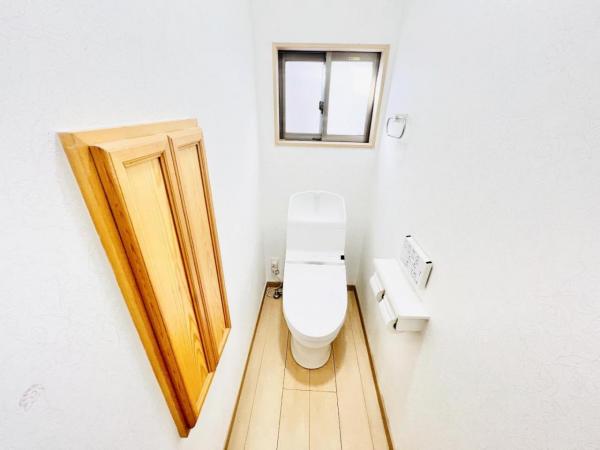 木更津市東太田３丁目 中古戸建 トイレ