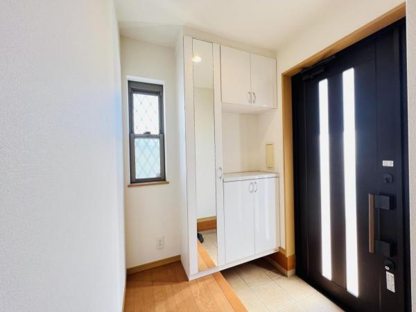 相模原市南区下溝 中古戸建 玄関