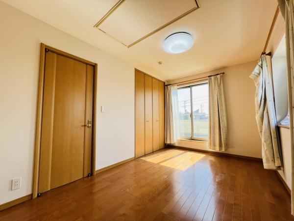 相模原市南区下溝 中古戸建 洋室