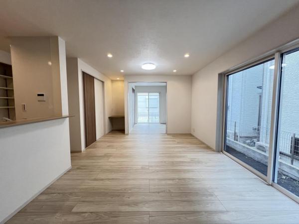 藤沢市高倉9期 リビング