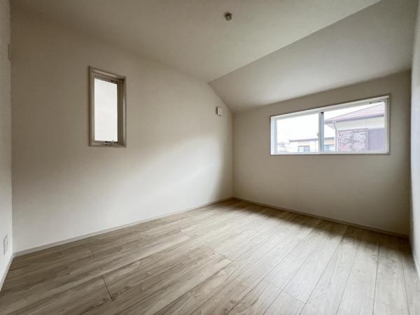 藤沢市高倉9期 洋室