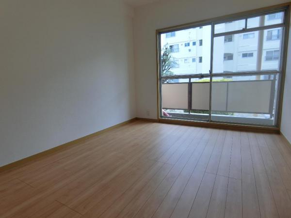 恩多マンション1号棟 洋室