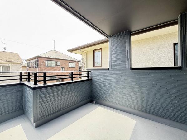 横須賀市ハイランド３丁目 戸建 バルコニー