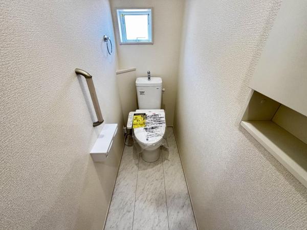 横須賀市ハイランド３丁目 戸建 トイレ