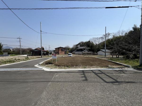 秦野市渋沢 建築条件付売地 現地土地写真