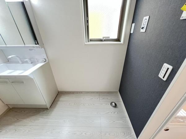 横須賀市津久井２丁目 戸建 ランドリースペース