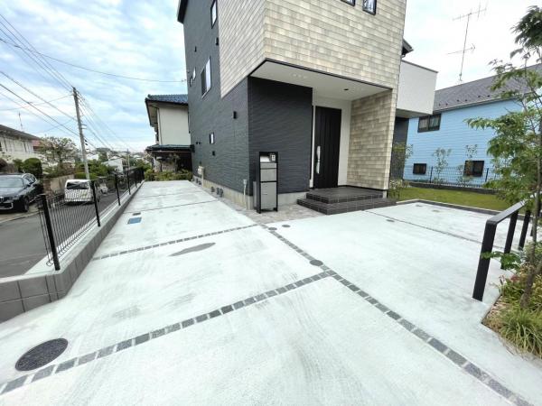 東玉川学園2丁目II 駐車場