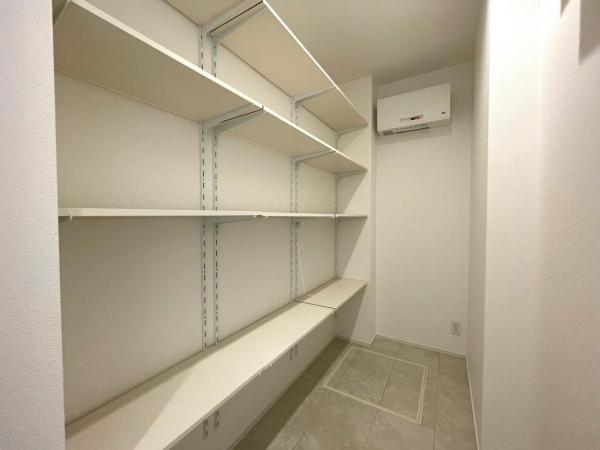 東玉川学園2丁目II 収納