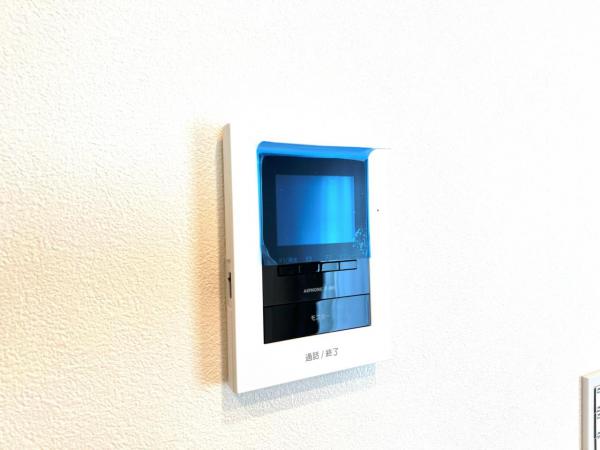 秦野市渋沢 新築一戸建 TVモニター付きインターフォン