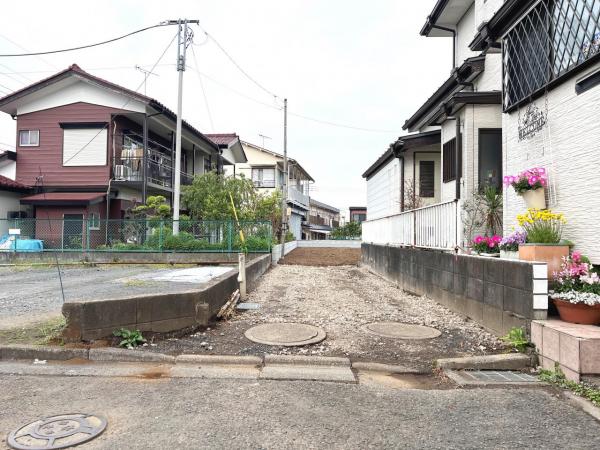 東大和市中央4丁目 前面道路含む現地写真