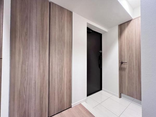 クリオレジタンス八王子　ザ・マークス 玄関