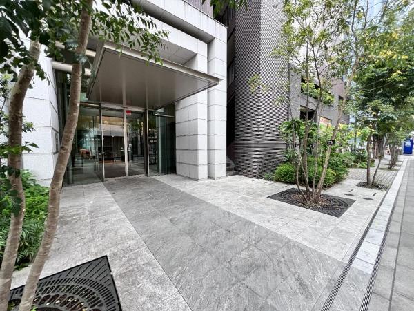 クリオレジタンス八王子　ザ・マークス エントランス（外）