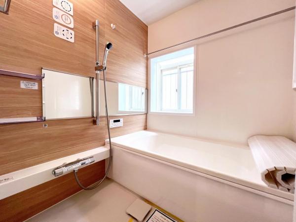 横浜市西区境之谷戸建2 浴室