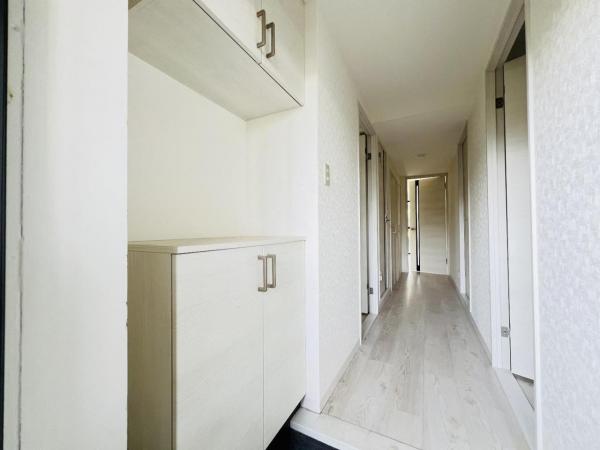 ライオンズマンション橋本第３ 玄関(共用部)