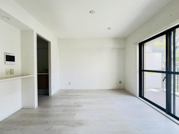 ライオンズマンション橋本第３ リビングダイニング