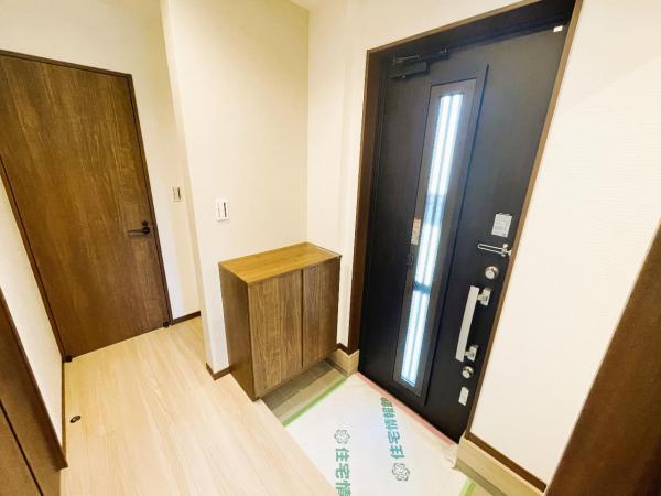 小田原市南町３丁目 戸建 玄関