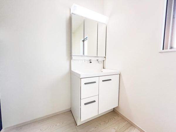 藤沢市石川5期 洗面化粧台