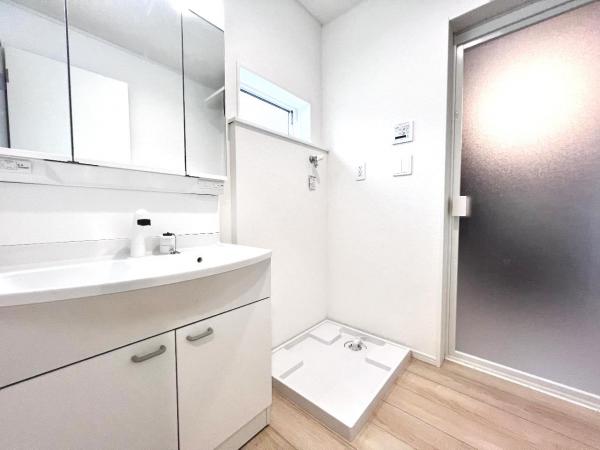 八王子市大和田町 第25 ランドリースペース